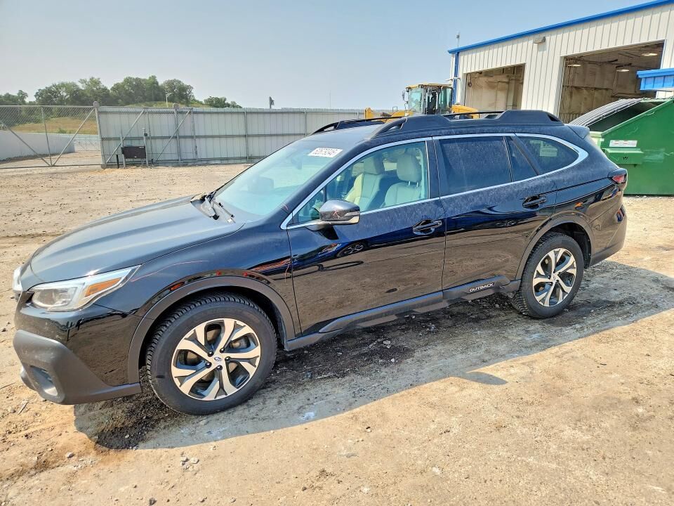 2020 SUBARU Outback