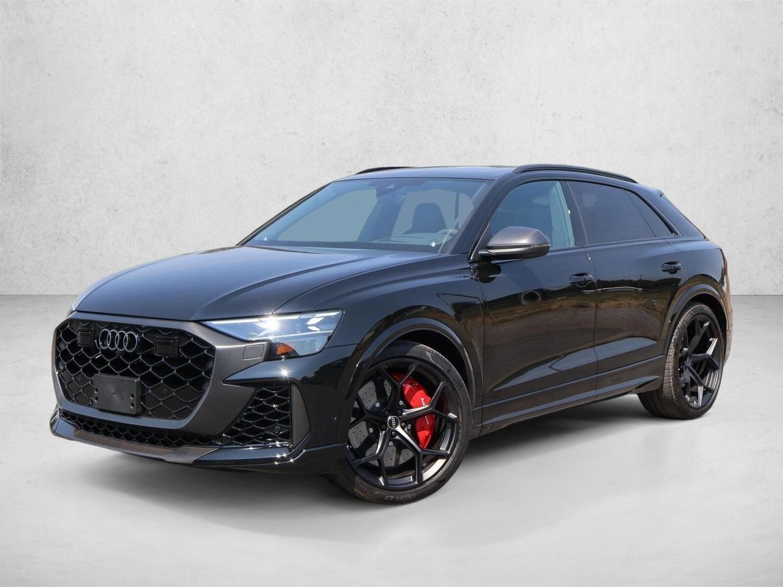2025 AUDI RS Q8