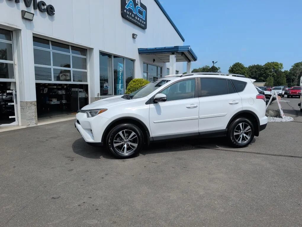 2017 TOYOTA RAV4