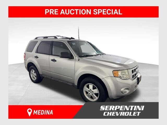 2010 FORD Escape