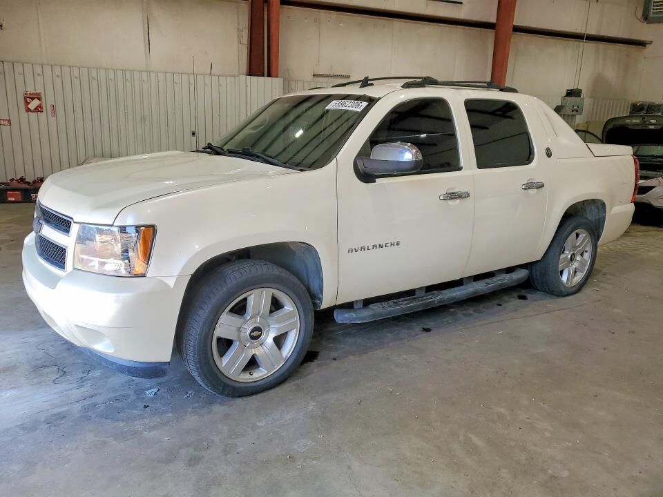 2013 CHEVROLET Avalanche