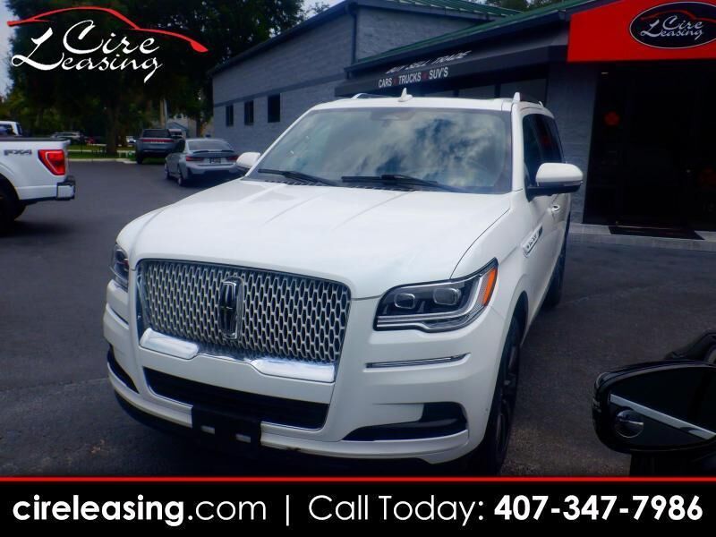 2022 LINCOLN Navigator