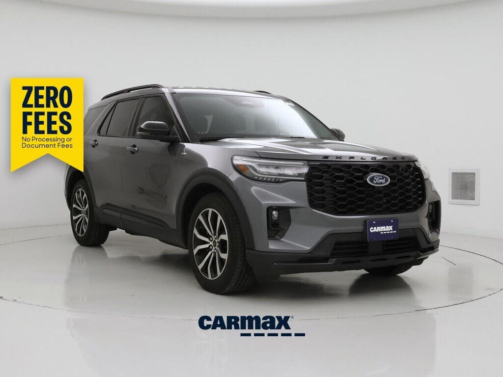 2025 FORD Explorer