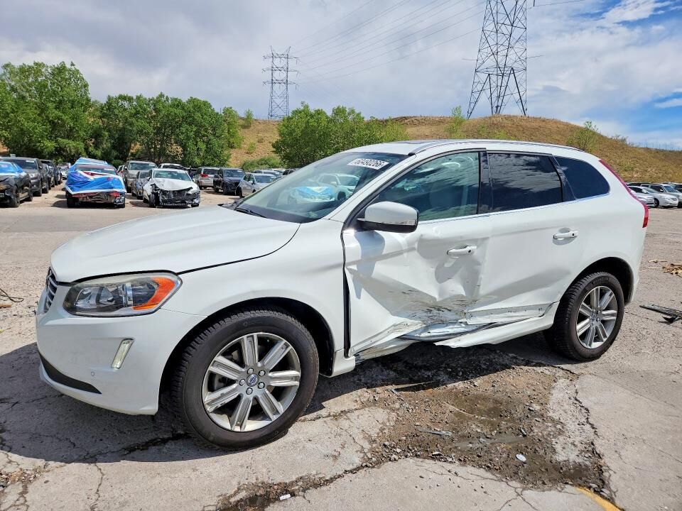 2016 VOLVO XC60
