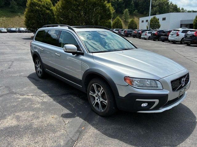 2015 VOLVO XC70