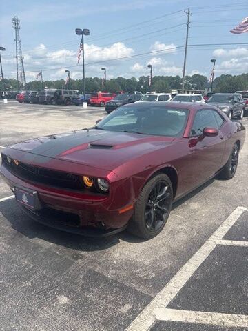 2017 DODGE Challenger
