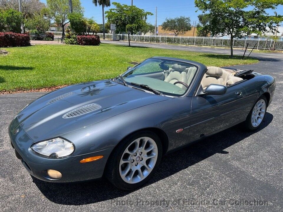 2001 JAGUAR XKR