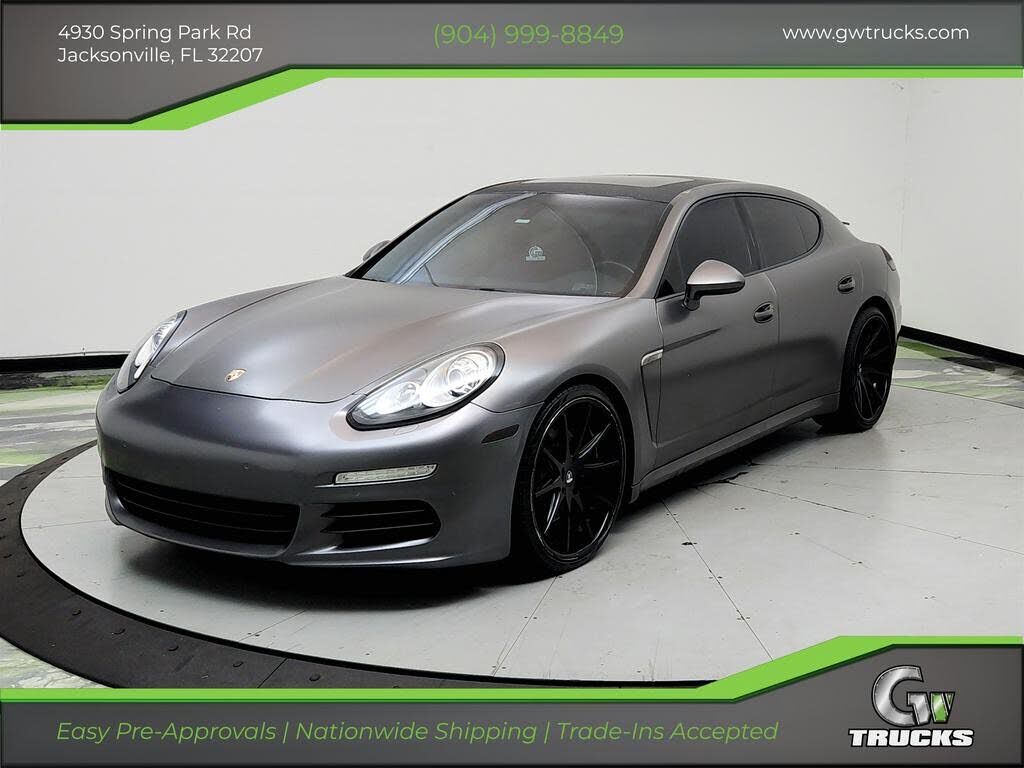 2014 PORSCHE Panamera