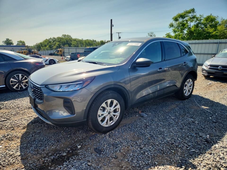 2024 FORD Escape