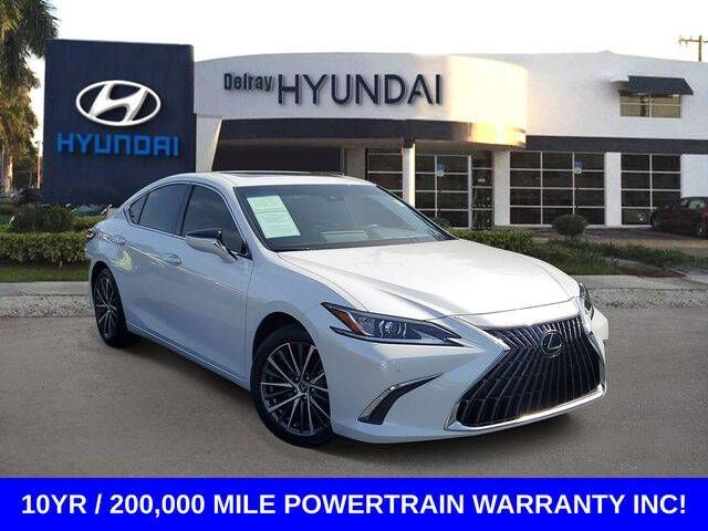 2025 LEXUS ES