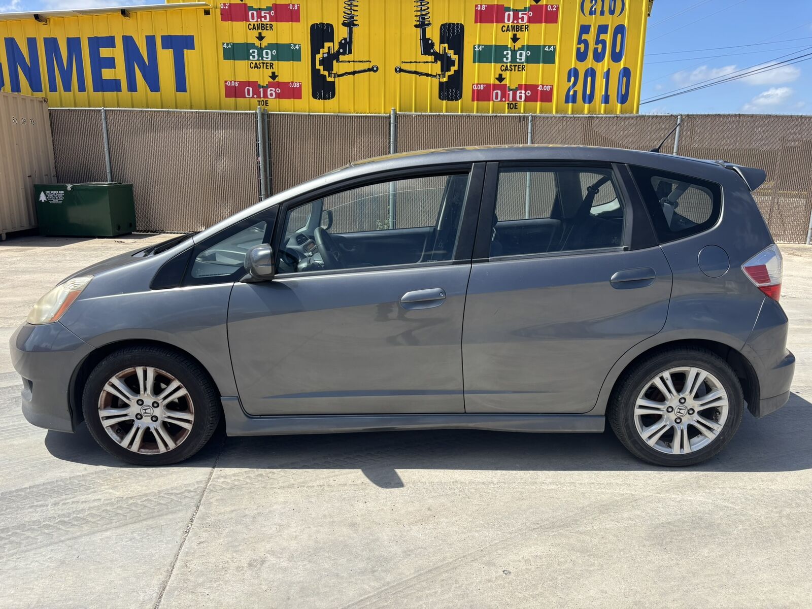 2011 HONDA Fit