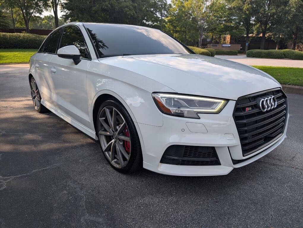 2018 AUDI S3
