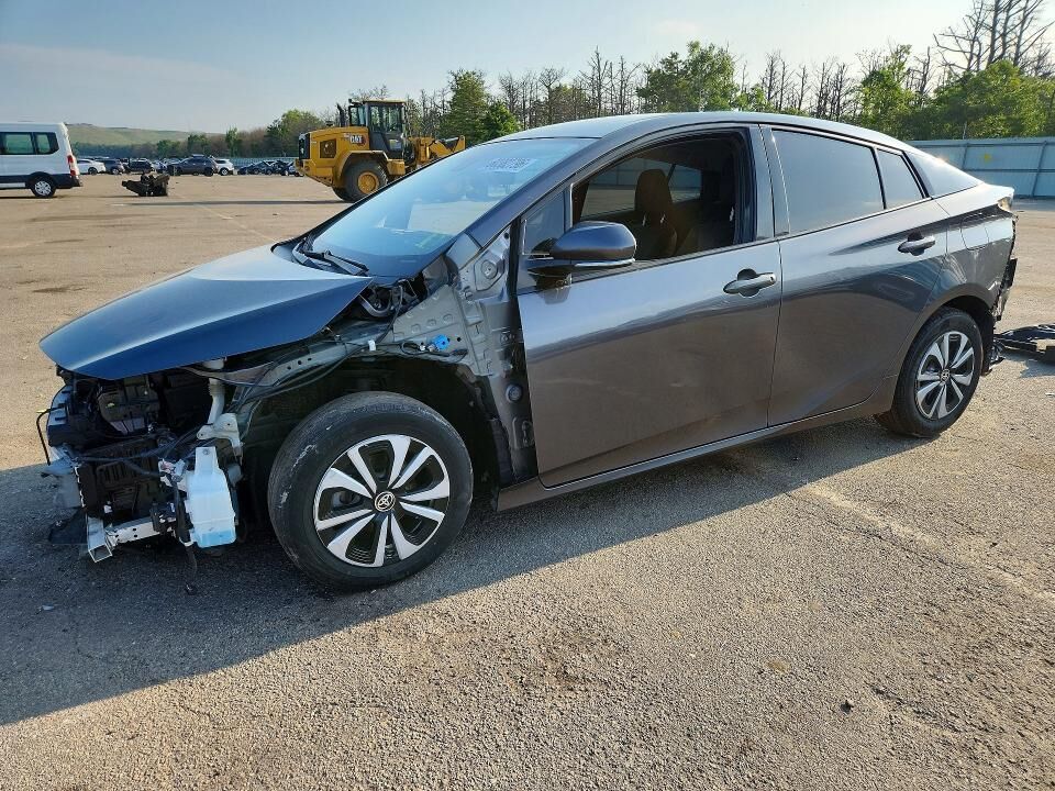 2017 TOYOTA Prius