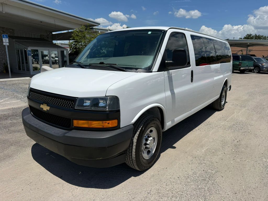 2023 CHEVROLET Express