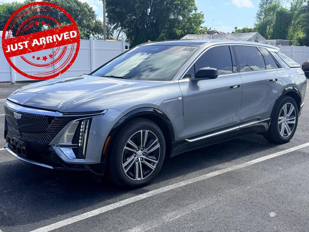 2024 CADILLAC Lyriq