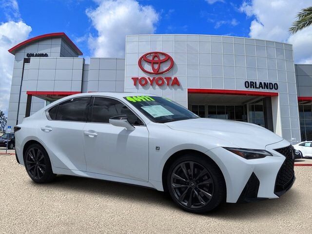 2024 LEXUS IS