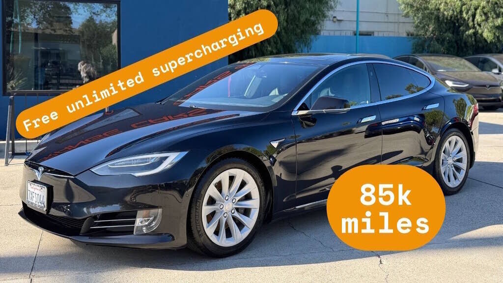 2016 TESLA Model S