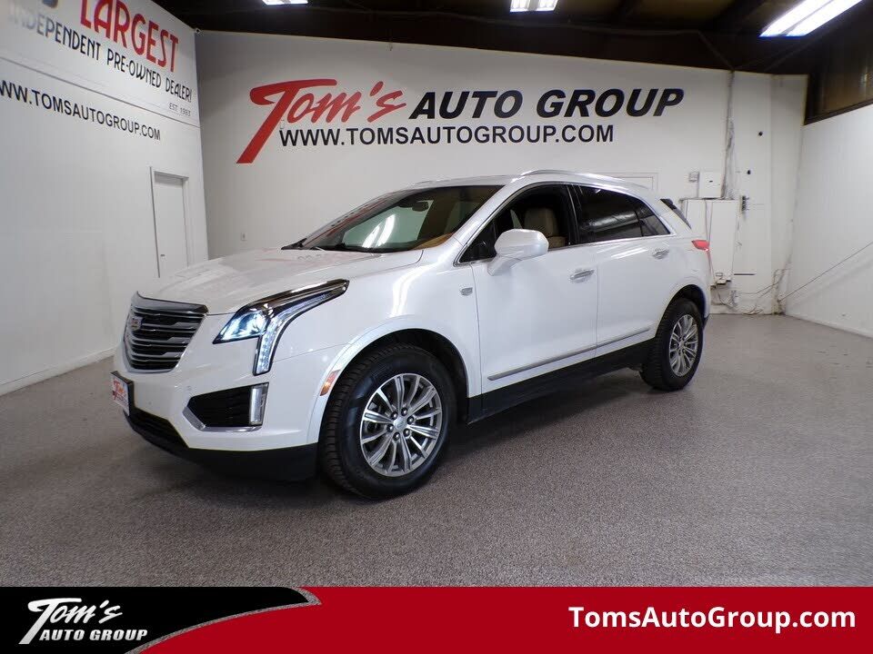 2017 CADILLAC XT5