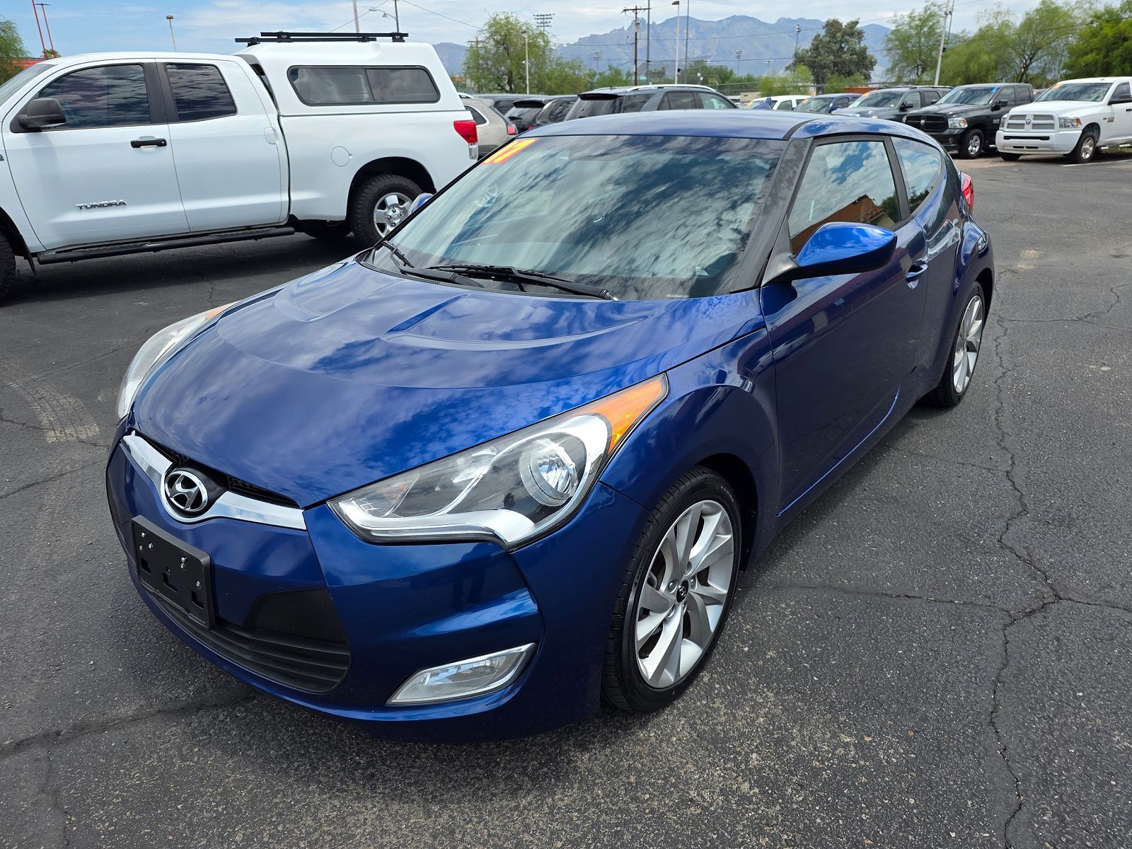 2017 HYUNDAI Veloster