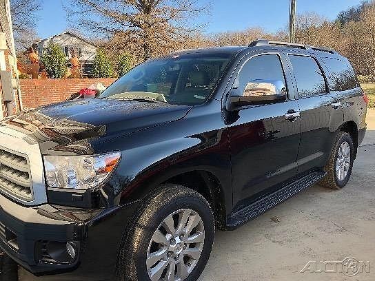 2017 TOYOTA Sequoia