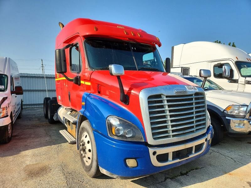 2017 FREIGHTLINER Cascadia