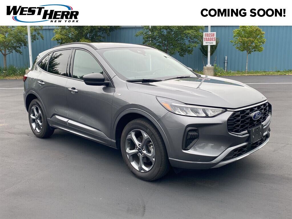 2023 FORD Escape
