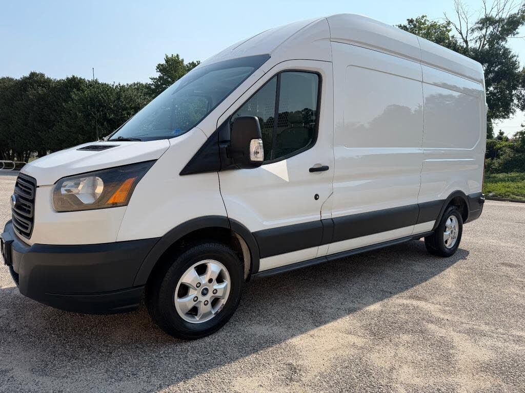 2017 FORD Transit