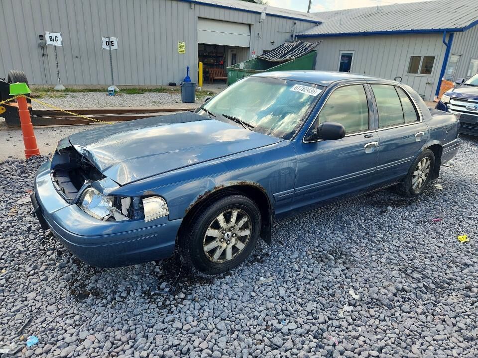 2008 FORD Crown Victoria