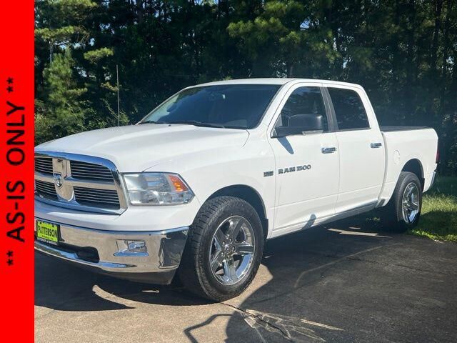 2012 DODGE Ram