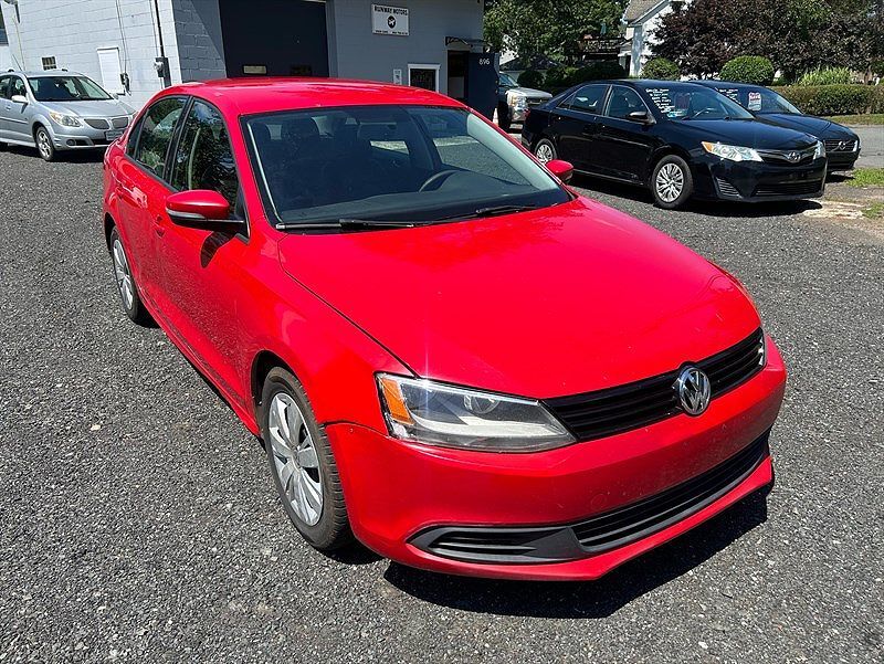 2012 VOLKSWAGEN Jetta