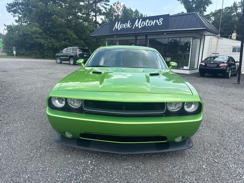 2011 DODGE Challenger