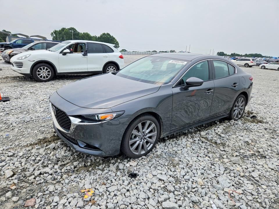 2023 MAZDA Mazda3