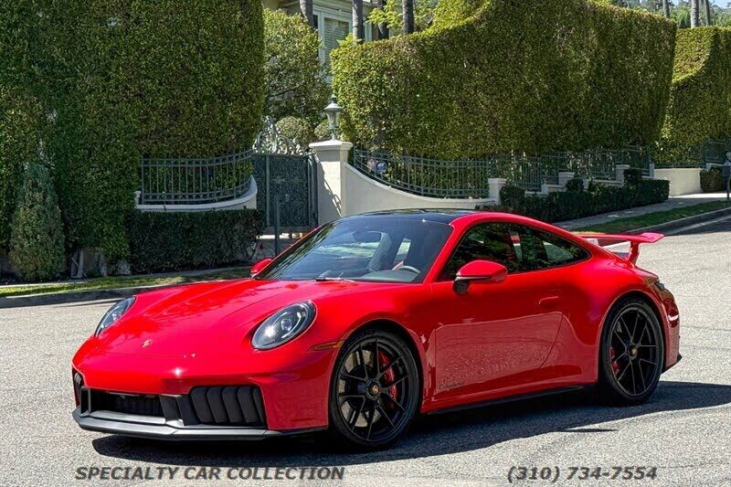 2026 PORSCHE 911