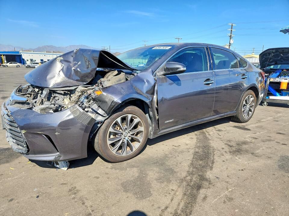 2016 TOYOTA Avalon