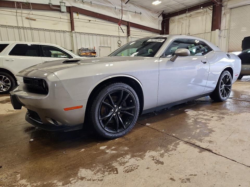 2017 DODGE Challenger