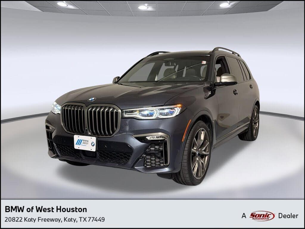 2022 BMW X7