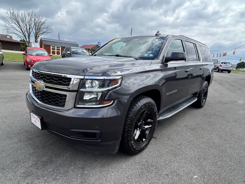 2018 CHEVROLET Suburban