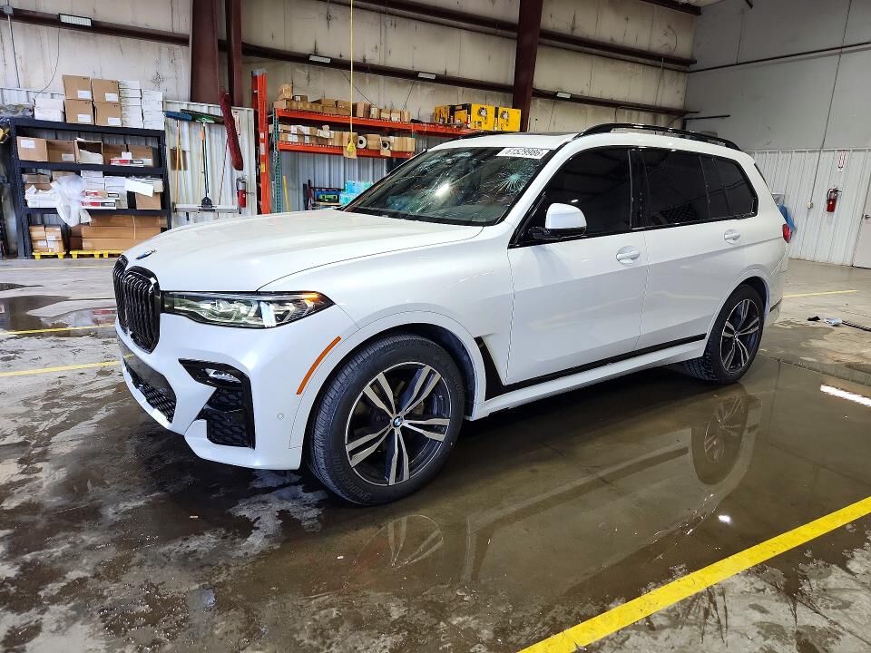 2022 BMW X7
