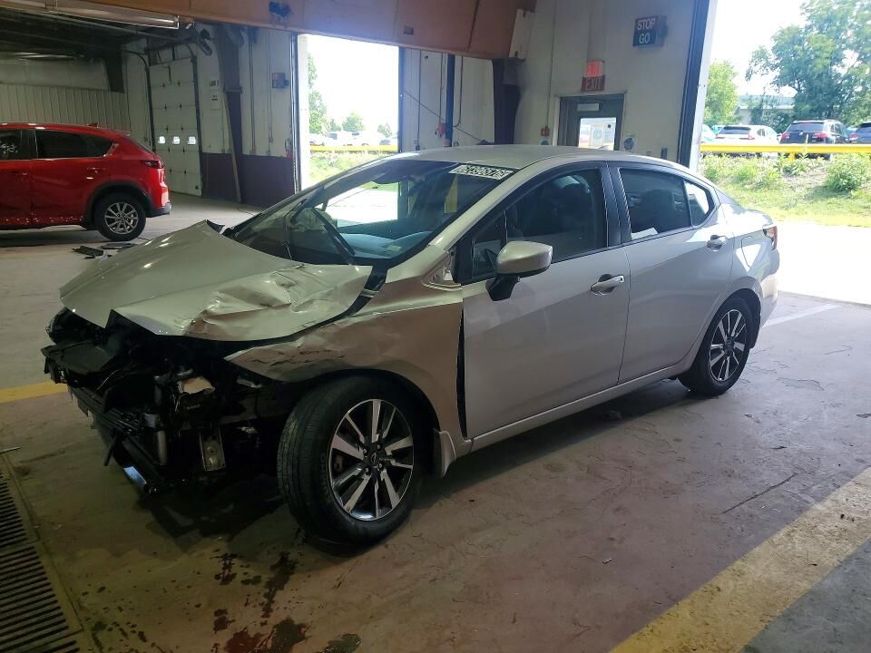 2024 NISSAN Versa