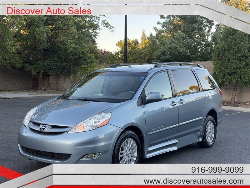 2007 TOYOTA Sienna