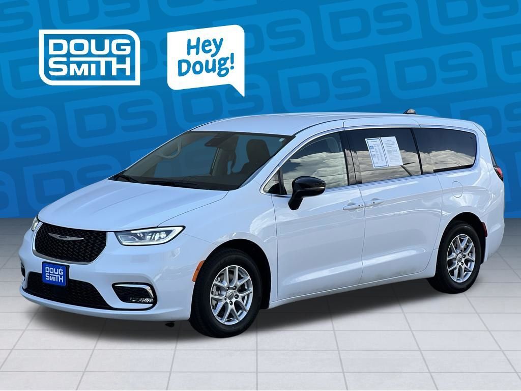 2024 CHRYSLER Pacifica