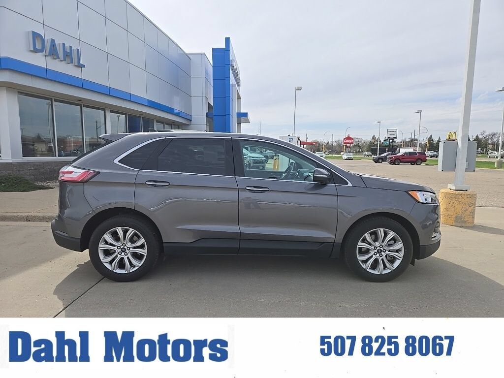 2022 FORD Edge