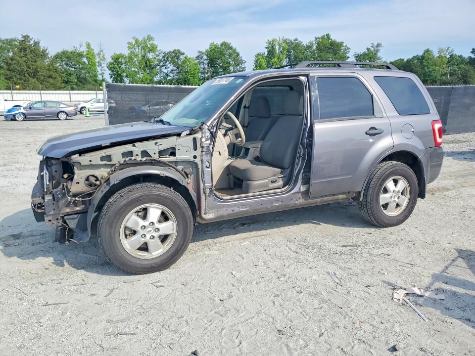 2009 FORD Escape