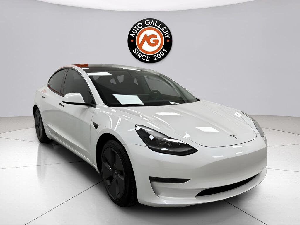 2021 TESLA Model 3