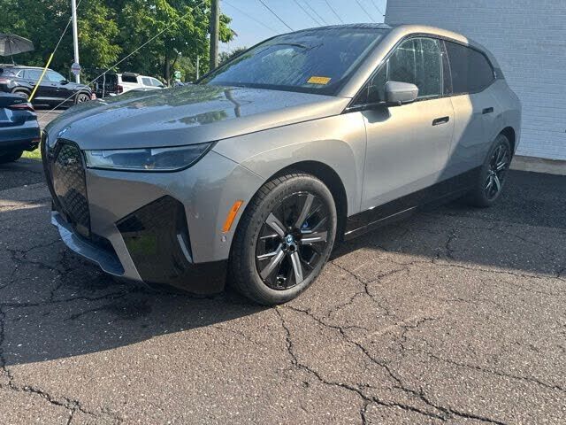 2024 BMW ix