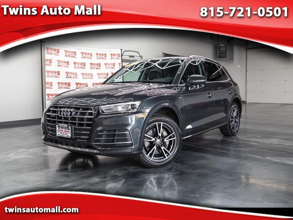 2020 AUDI Q5 e