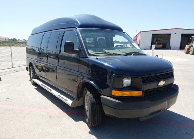 2010 CHEVROLET Express