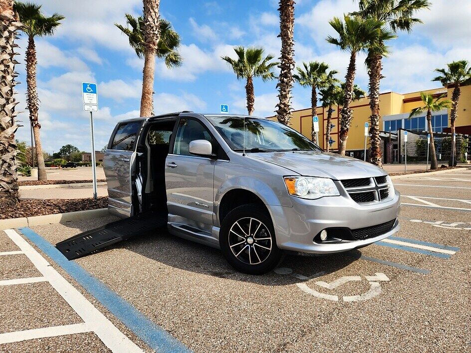 2018 DODGE Grand Caravan