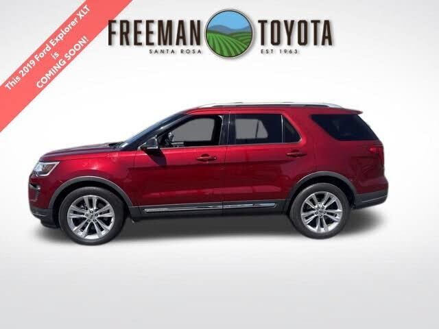 2019 FORD Explorer