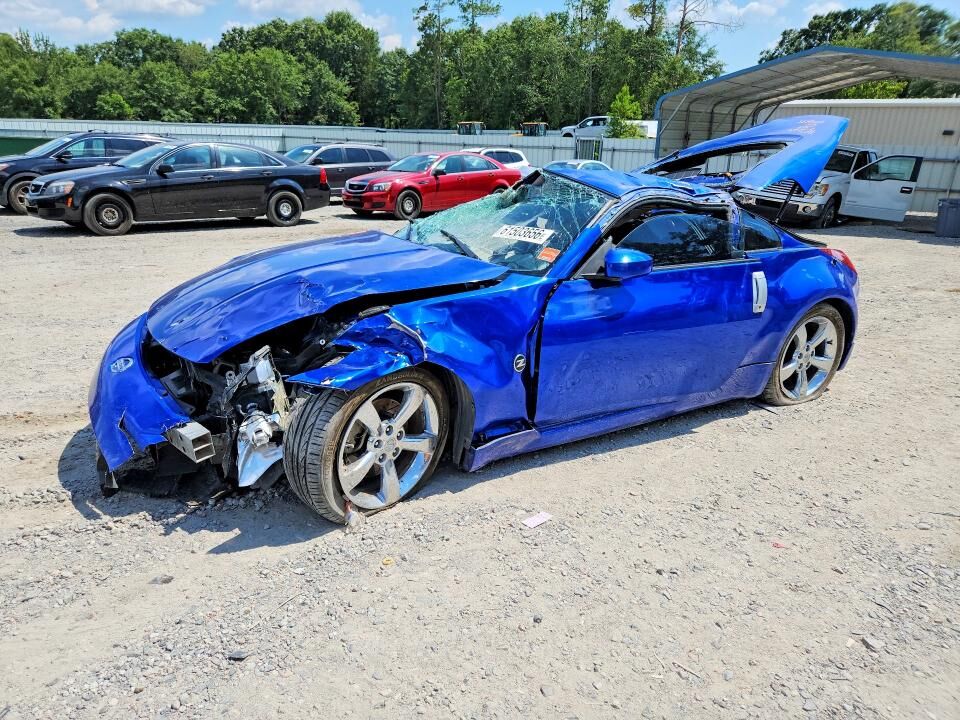 2005 NISSAN 350Z